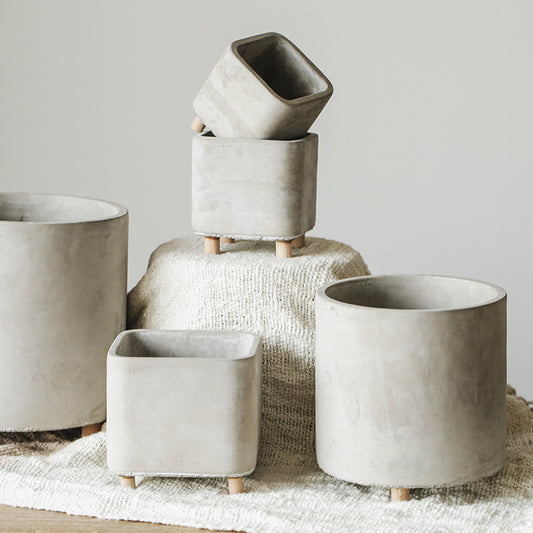 Creative cement flowerpot