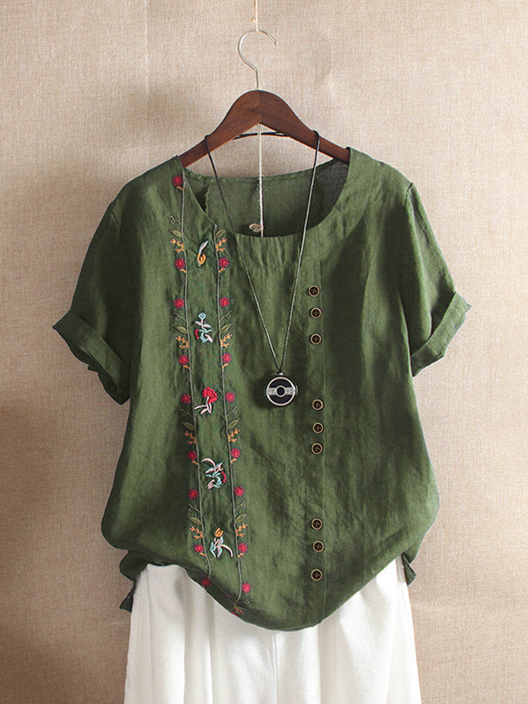 Embroidered loose short sleeves