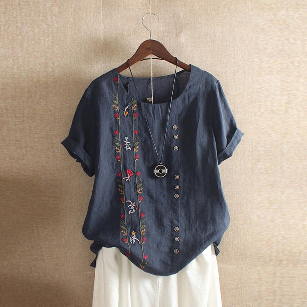 Embroidered loose short sleeves