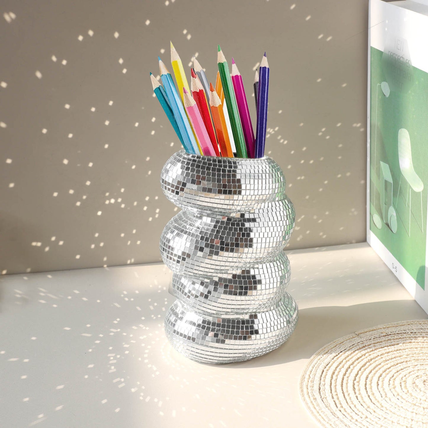 Disco Flower Pot Simple Unique Spiral Decoration