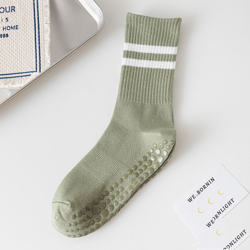 Indoor Anti Skid Wear Resistant Foot Guard Medium Tube Socks