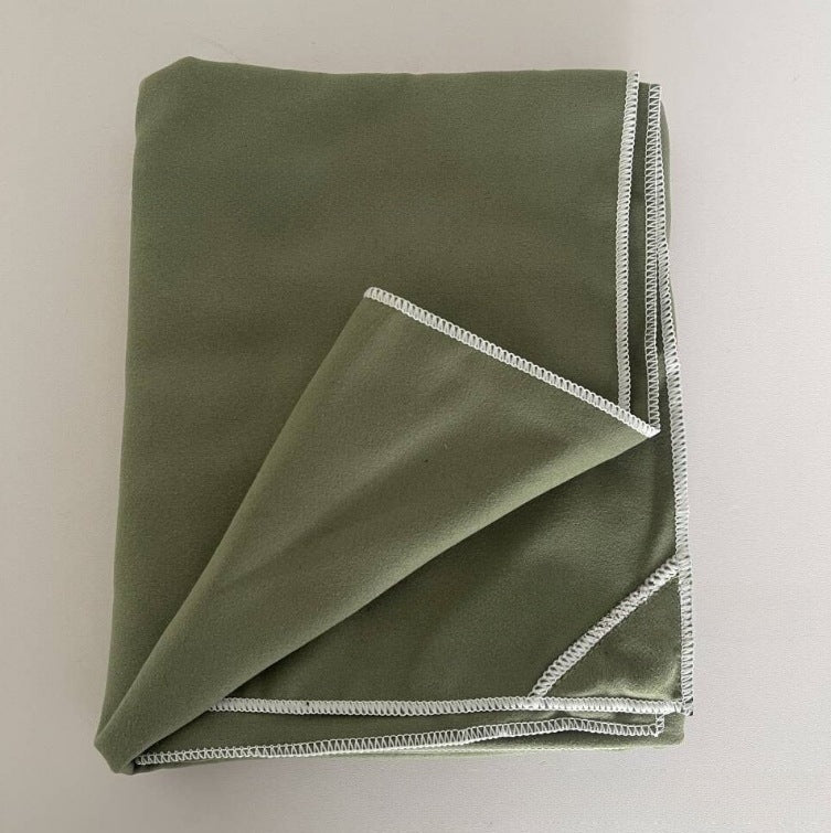 Magnetic Super Absorbent Quick-drying Outdoor Bath Towel