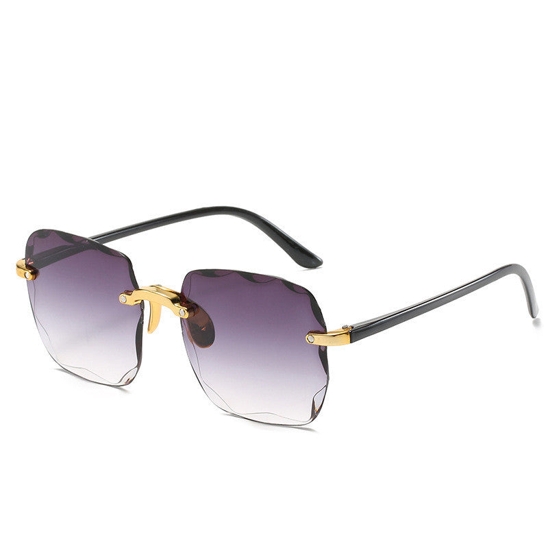 Large frame square sunglasses with trim