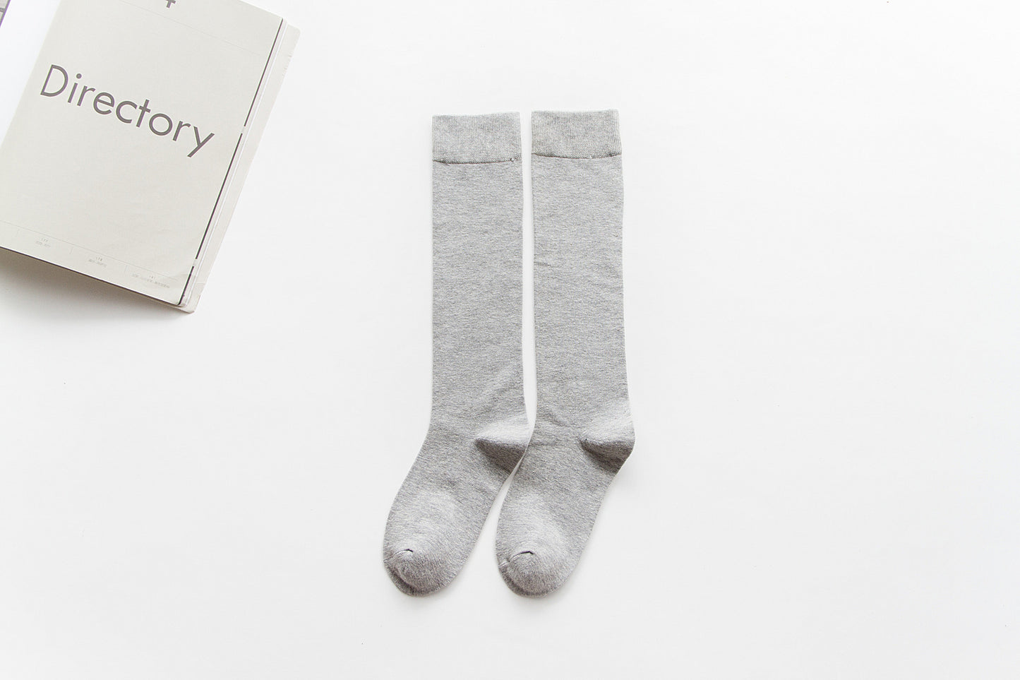 Japanese-style long pile knee socks