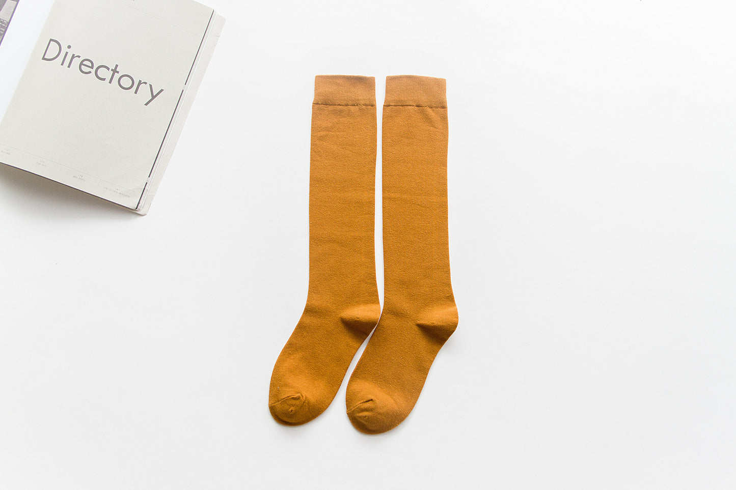 Japanese-style long pile knee socks