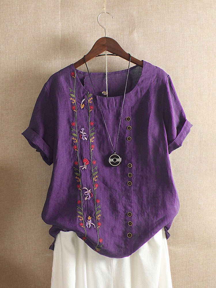 Embroidered loose short sleeves