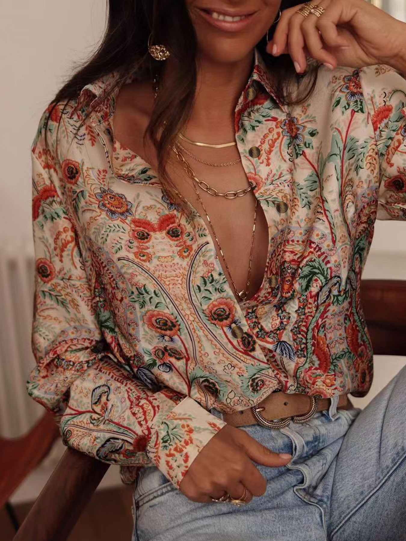 European And American Leisure Holiday Women's Shirt