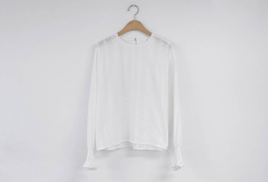 Embroidered lace long sleeve shirt