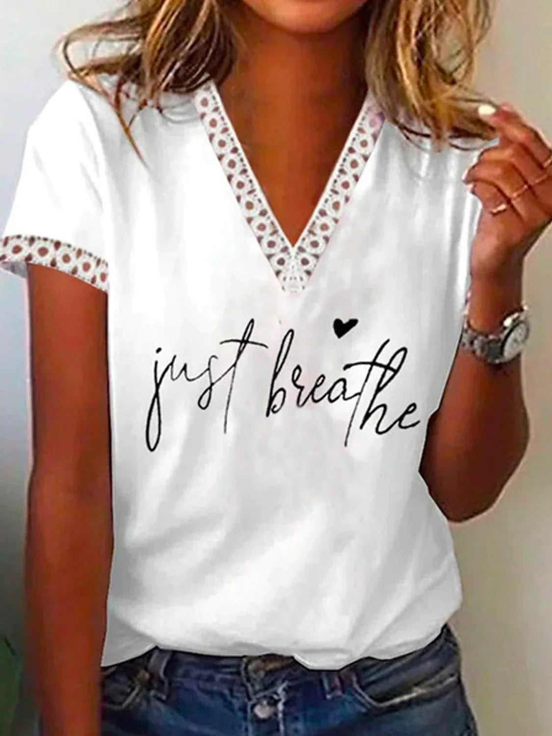 Women's V-neck Lace Casual Top Short Sleeve Printed Stitching T-shirt
